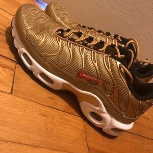 Womens Air Max Plus